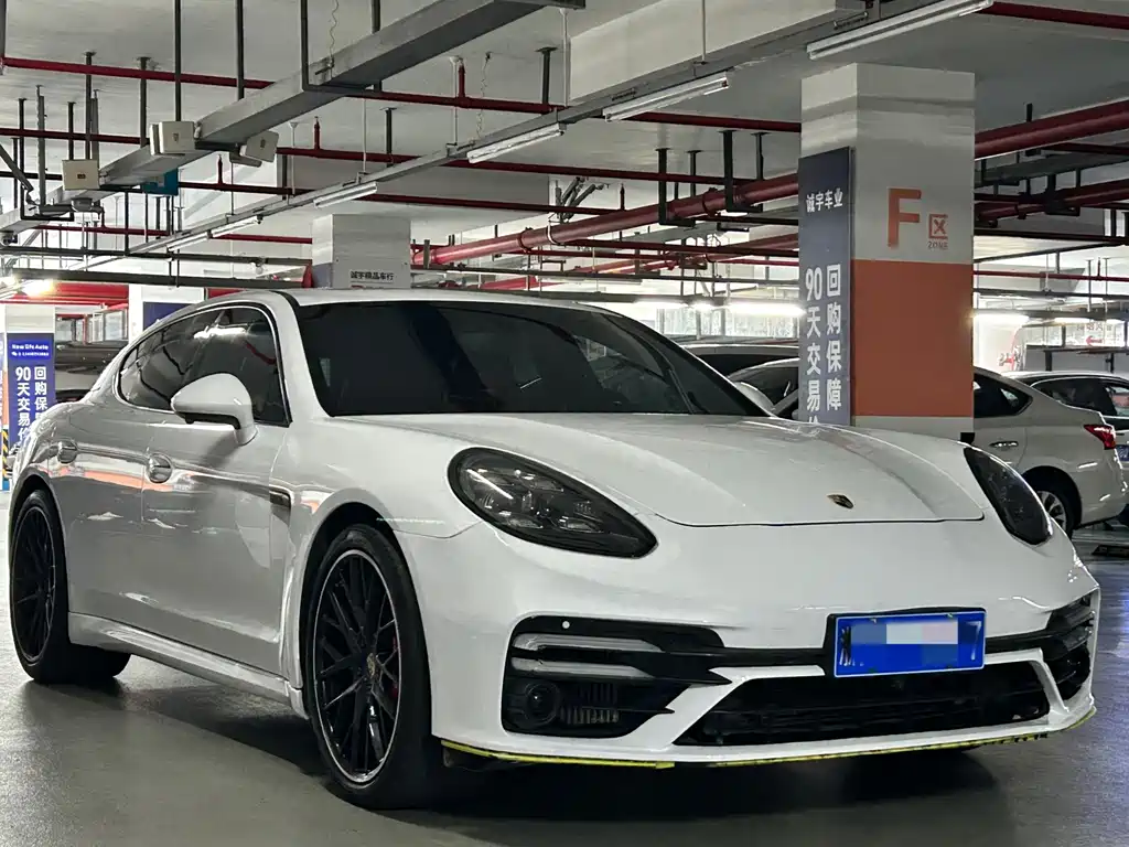Porsche Panamera — миниатюра 3