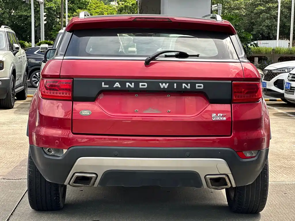 Landwind X7 2015 2.0T Luxury