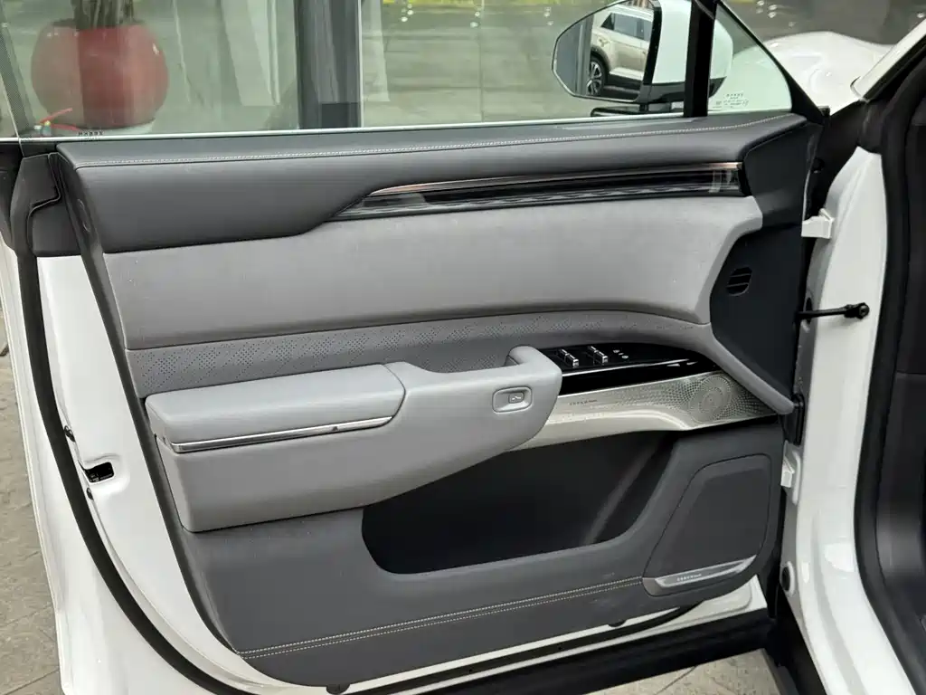 ZEEKR EXTREME KRYPTON 7X