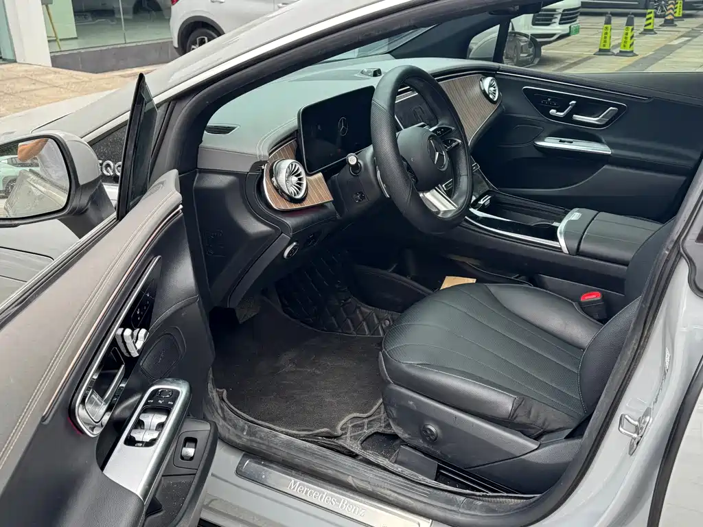 Mercedes-Benz EQE — миниатюра 4