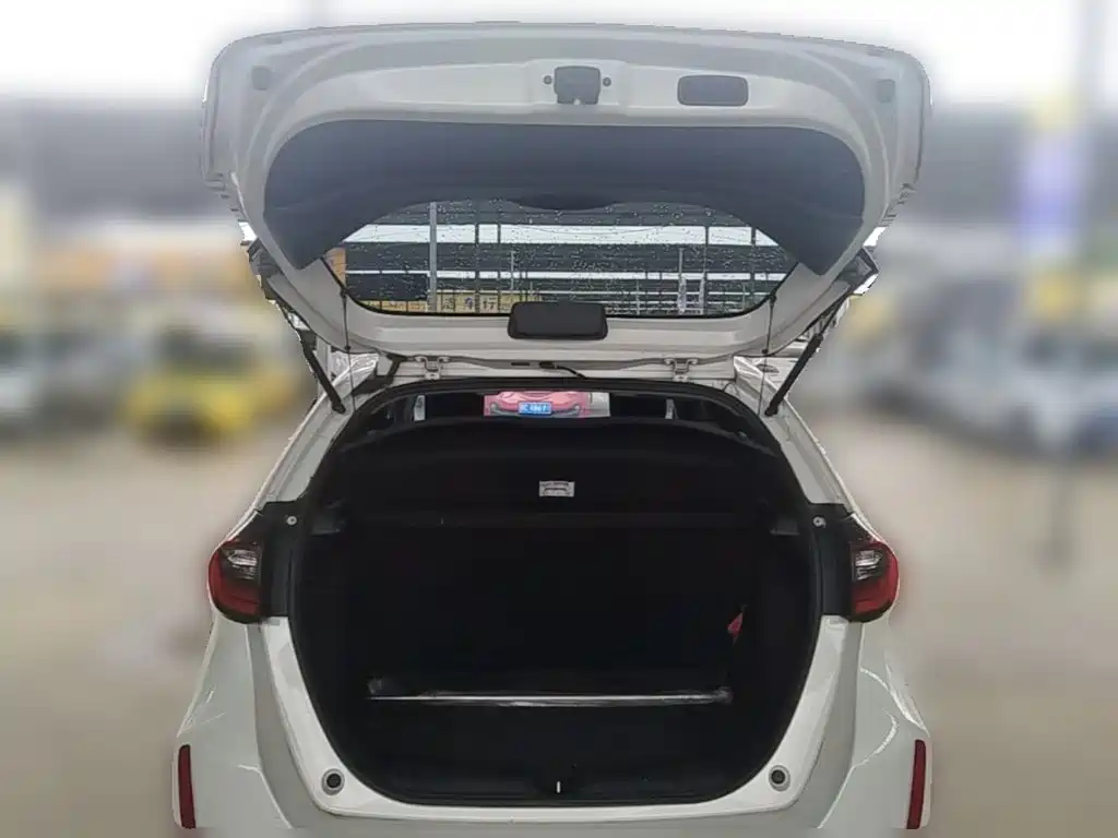 Honda Fit — миниатюра 24