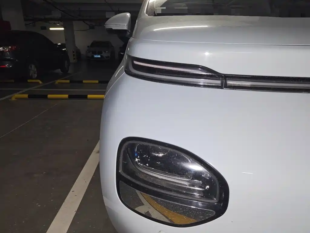Baojun Yunduo — миниатюра 7
