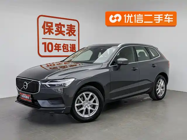 VOLVO  XC60 2018