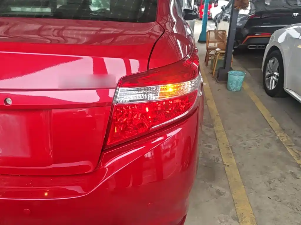 Toyota Vios — миниатюра 8