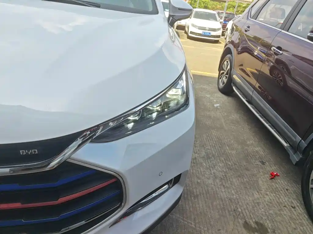 BYD Tang — миниатюра 24