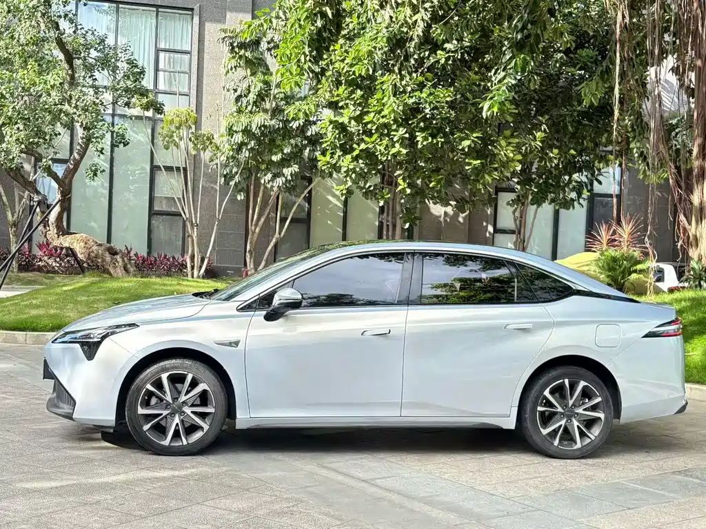 Aion S Plus 2022 70
