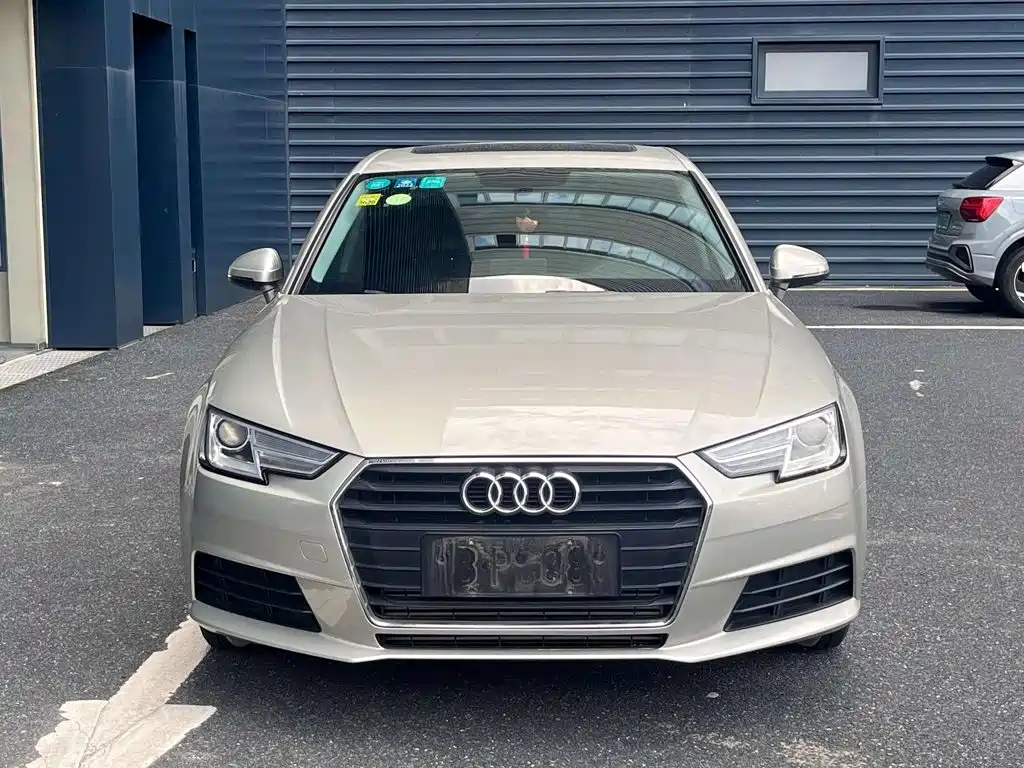 Audi A4L — миниатюра 2
