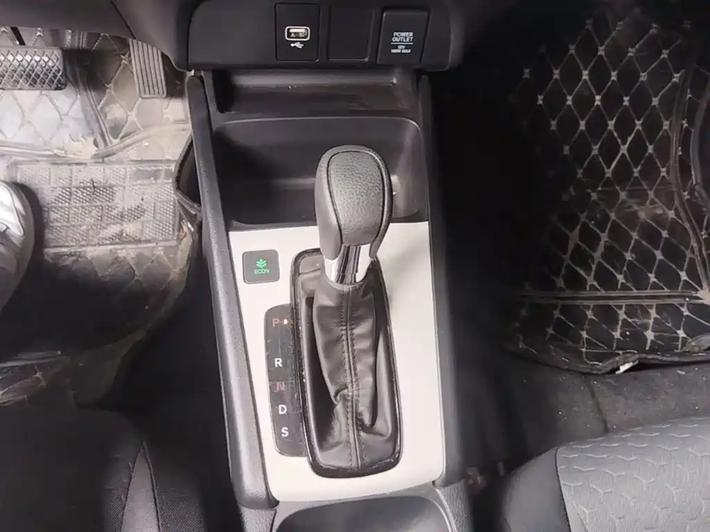 Honda Fit — миниатюра 19