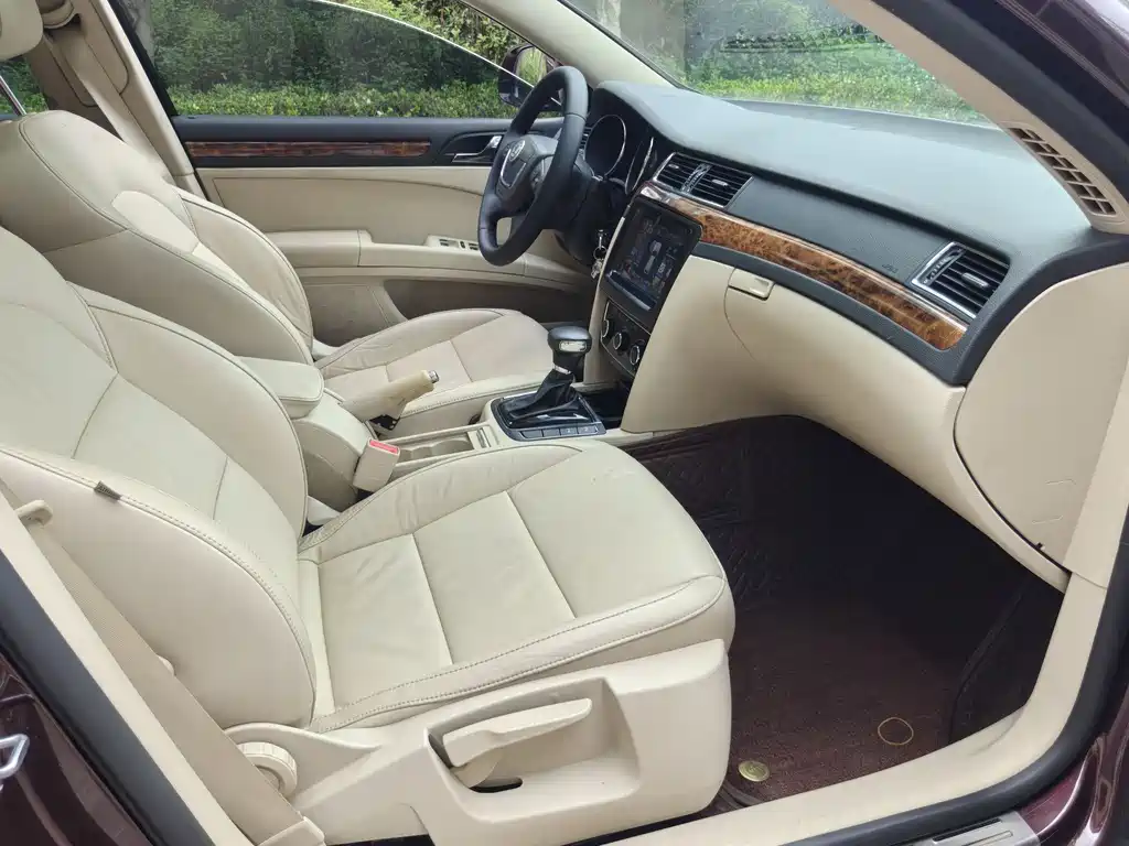 Skoda Superb 2012 1.8TSI AT