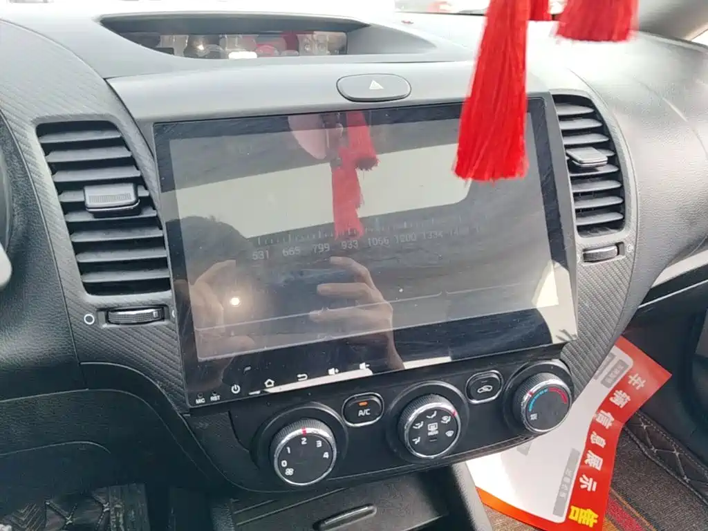 Kia K3 — миниатюра 13
