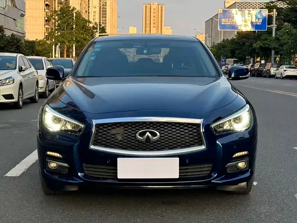 Infiniti Q50L — миниатюра 2