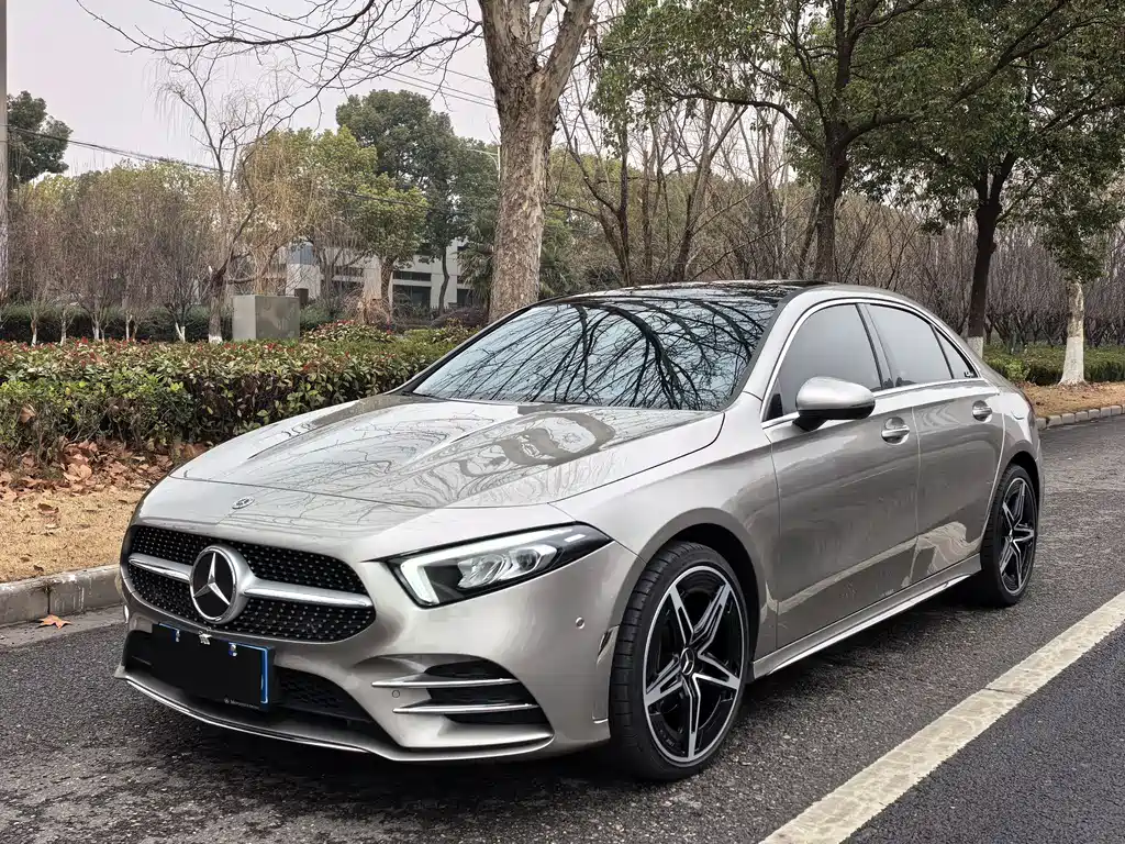 MERCEDES-BENZ A CLASS