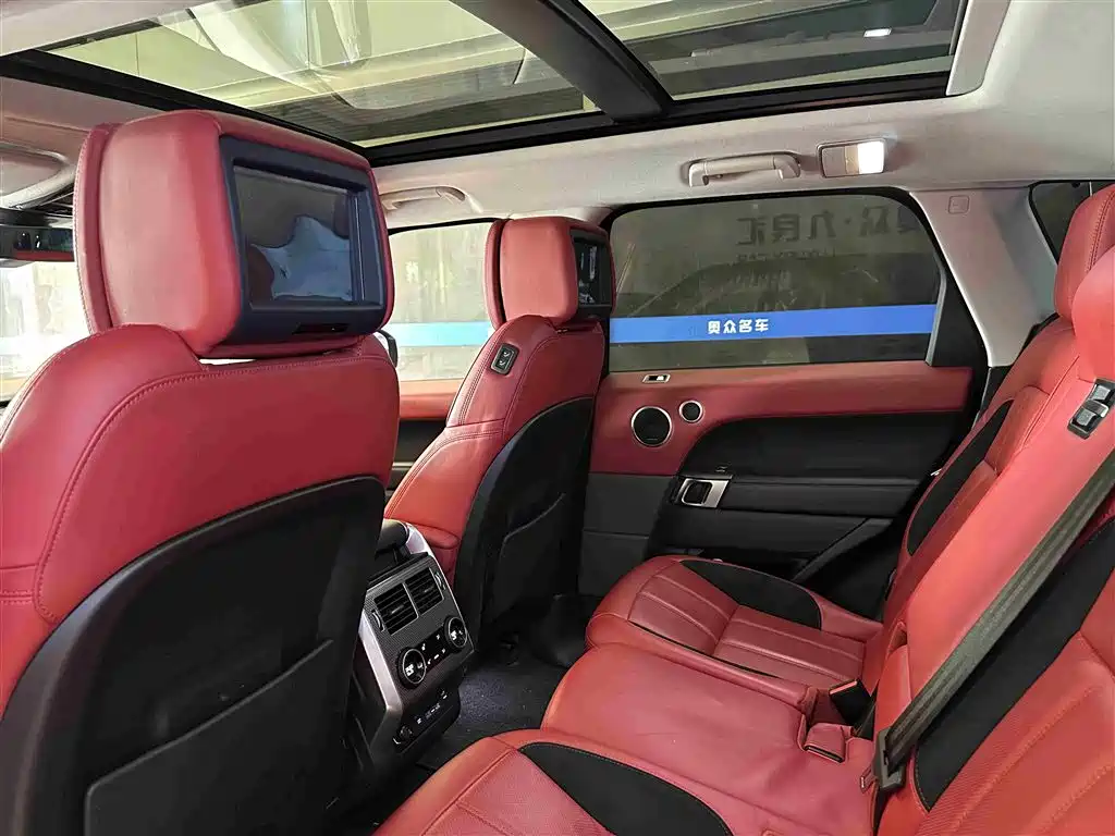 LAND ROVER RANGE ROVER SPORT