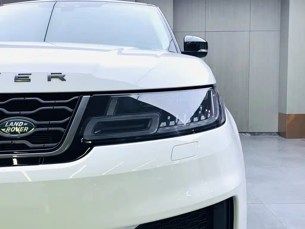 Land Rover Sport — миниатюра 6