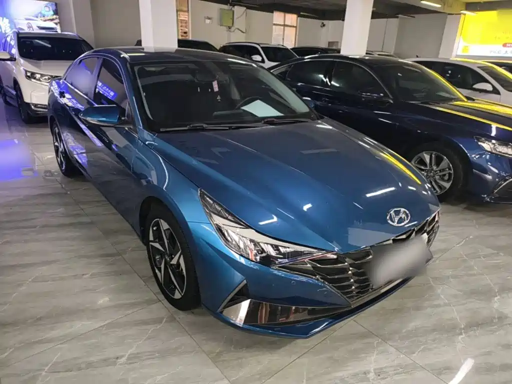 Hyundai Elantra — миниатюра 4