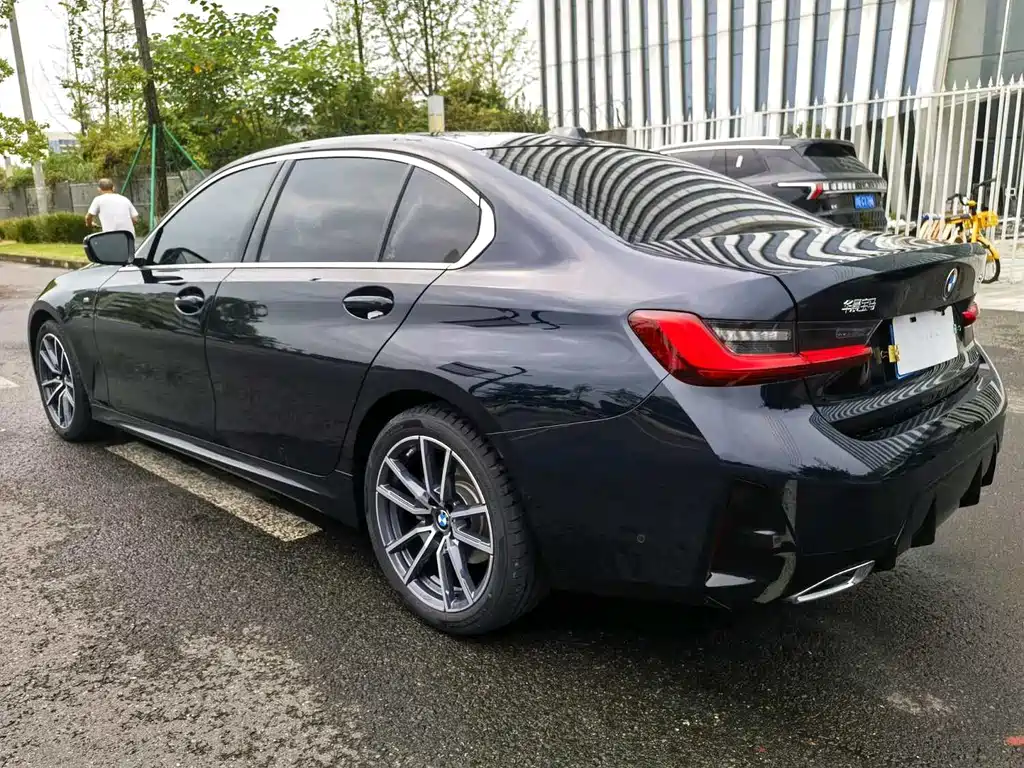 BMW 3 Series — миниатюра 5