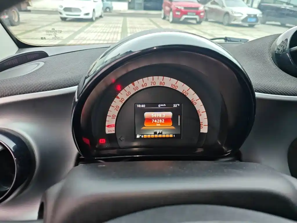 smart Smart Fortwo — миниатюра 12