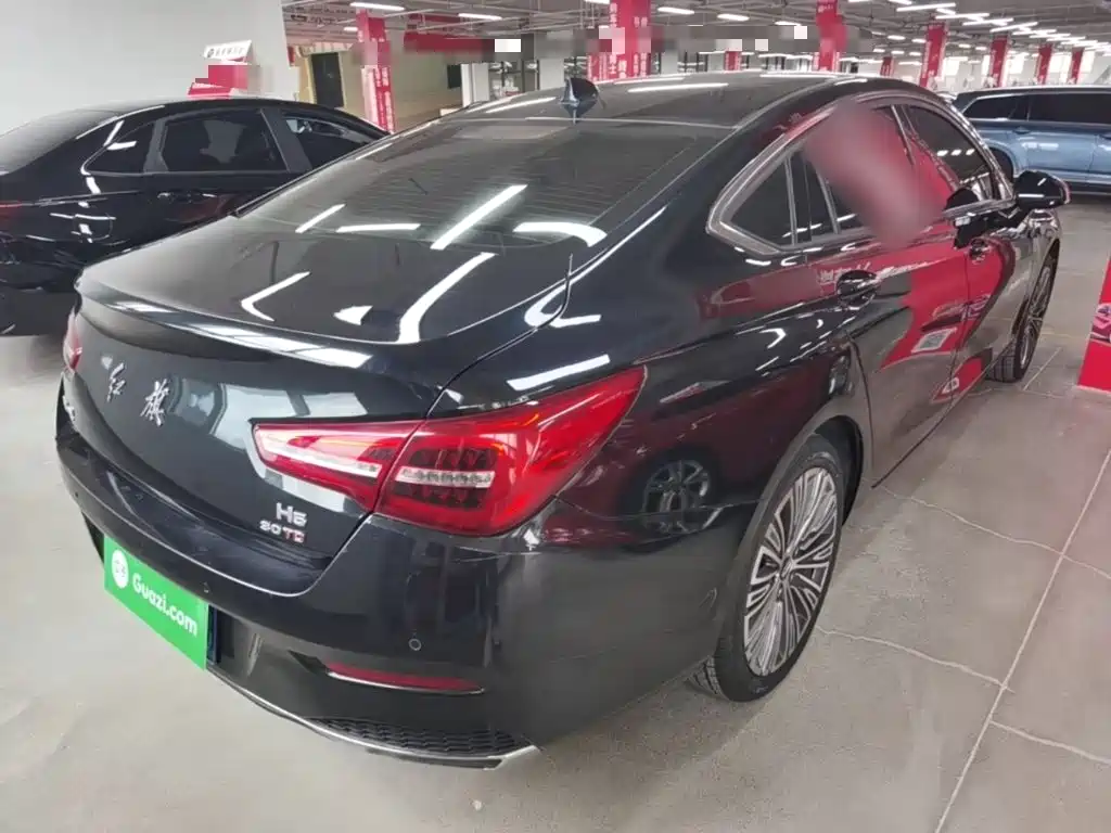 Hongqi Hongqi H5 — миниатюра 7