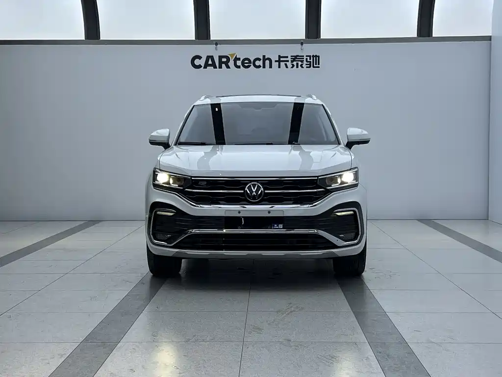 Volkswagen X 2022