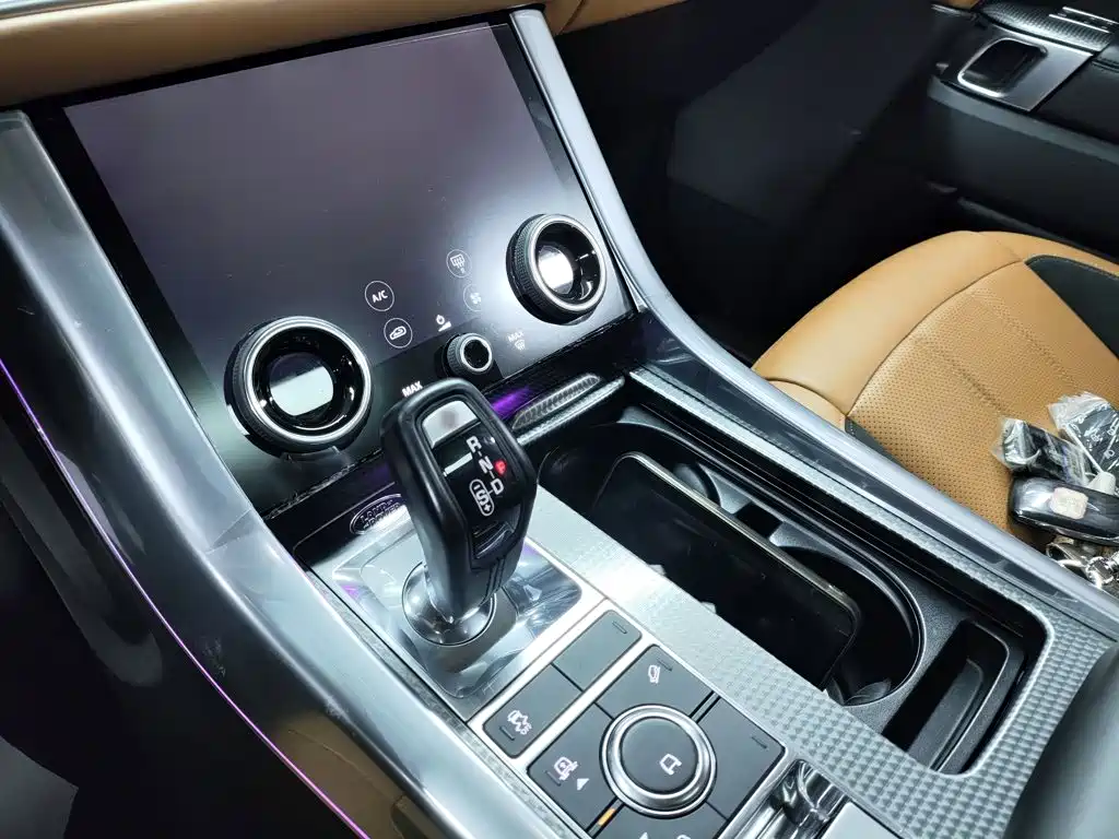 Land Rover Sport — миниатюра 10
