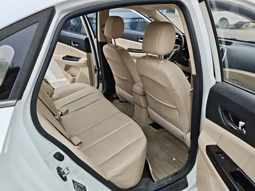 Changan Eado 2014 1.6L MT Luxury