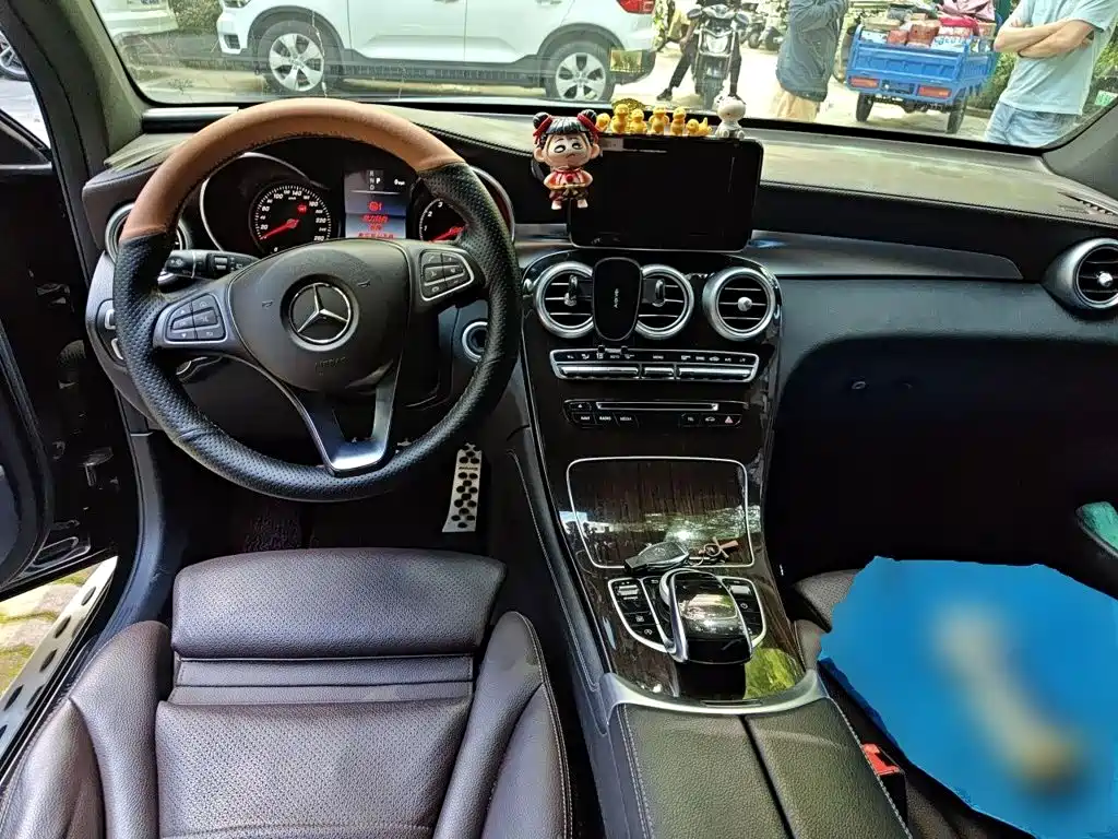 Mercedes-Benz GLC — миниатюра 10