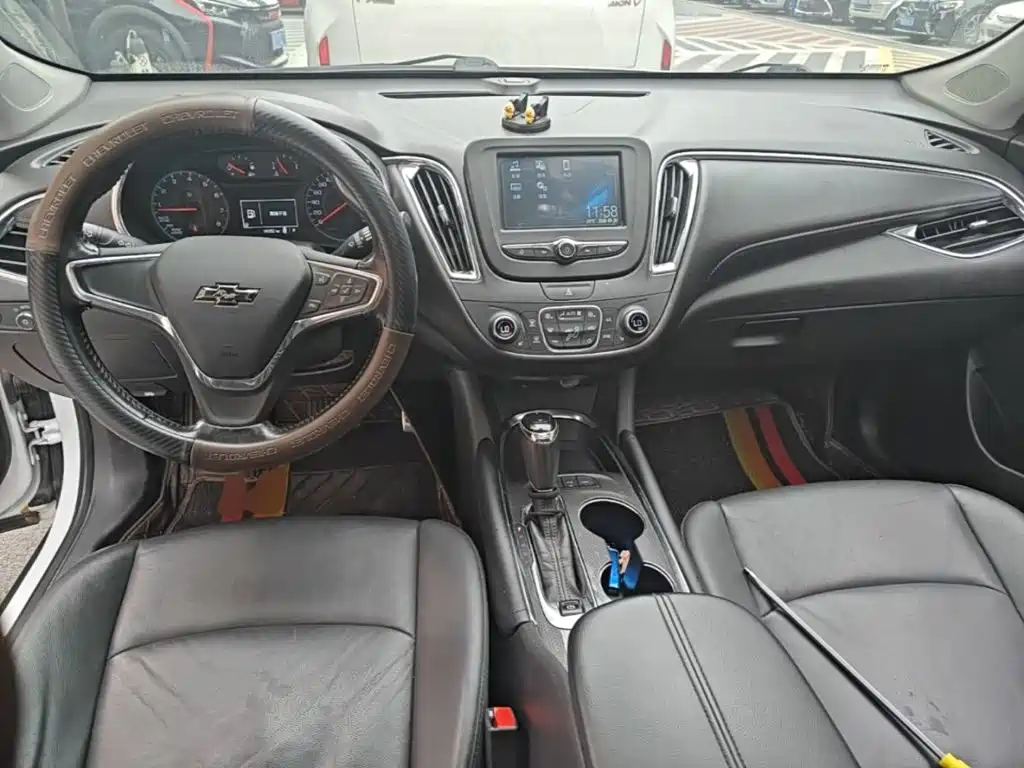 Chevrolet Malibu XL — миниатюра 10