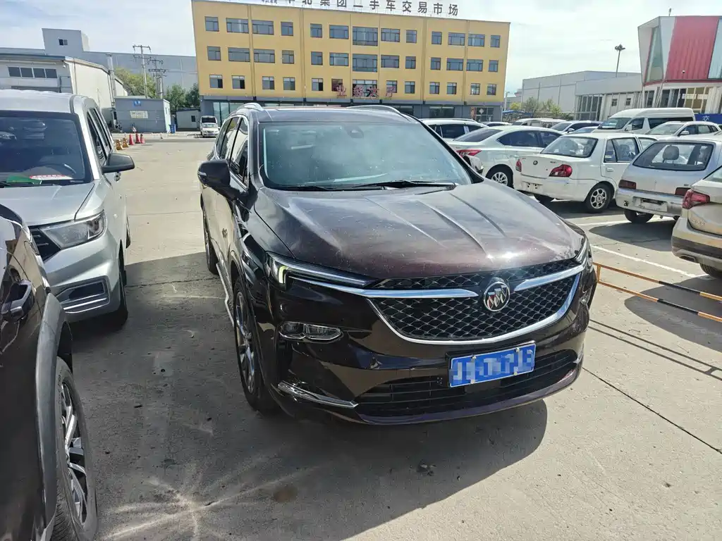 Buick Enclave — миниатюра 4
