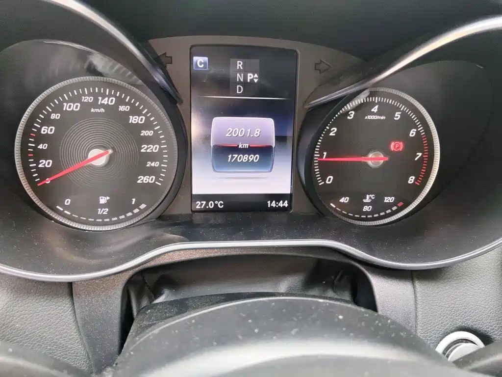 Mercedes-Benz C-Class (Import) — миниатюра 8