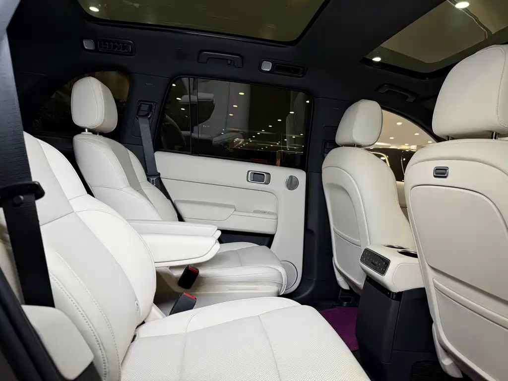 Li Auto Li L8 — миниатюра 14
