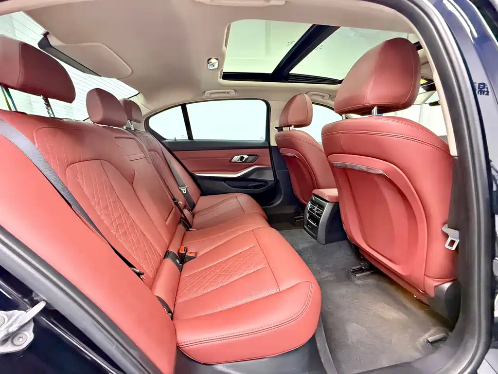 BMW 3 Series — миниатюра 12