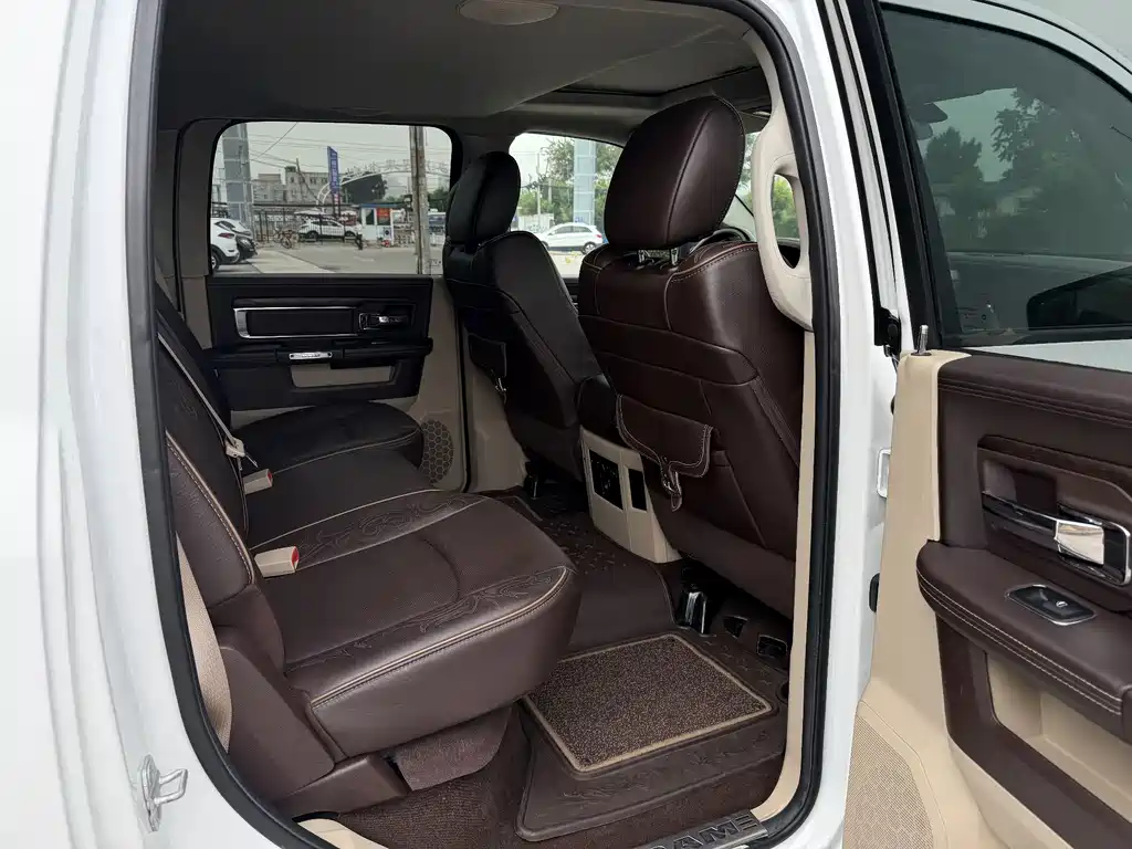 RAM Ram Trucks — миниатюра 12