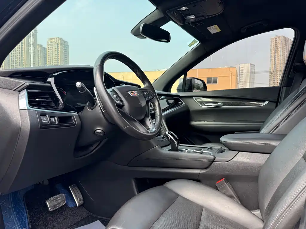 Cadillac XT6 — миниатюра 6
