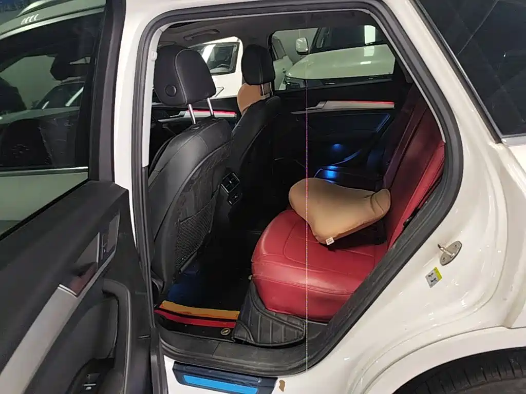 Audi Q5L — миниатюра 12