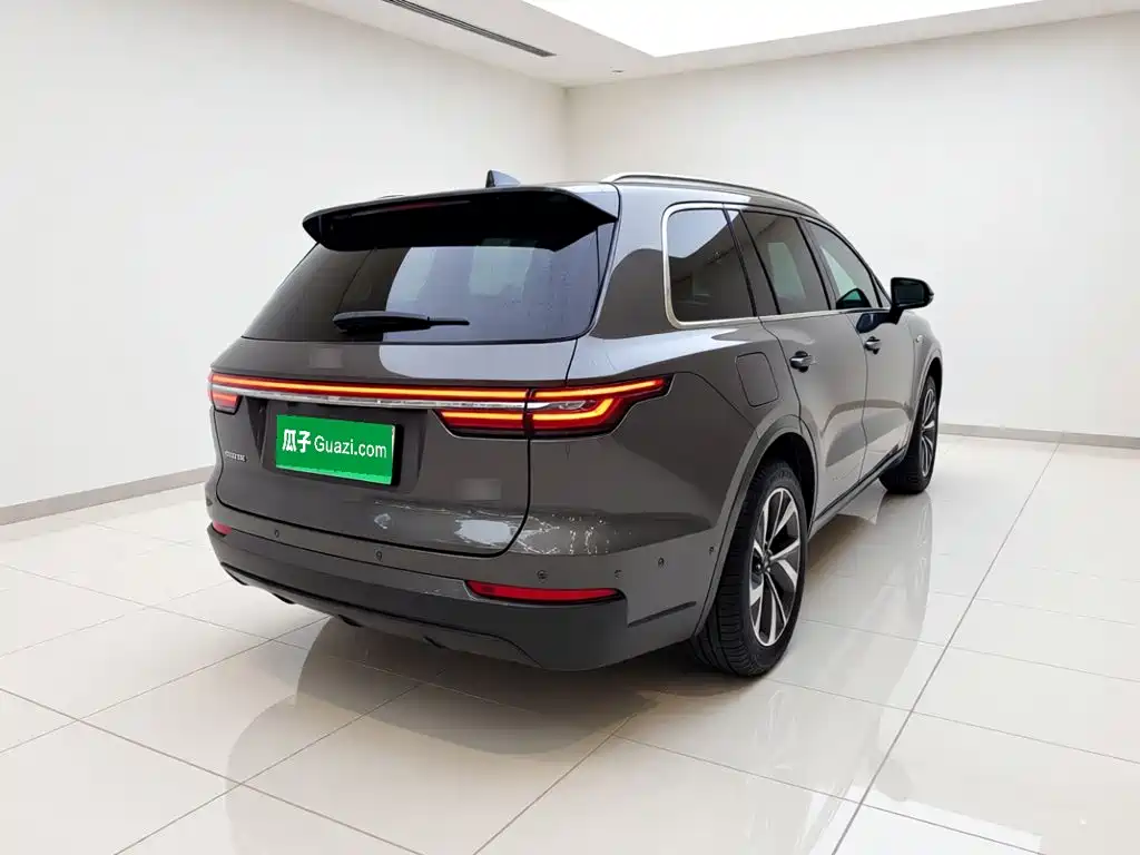 Li Auto Li ONE — миниатюра 6