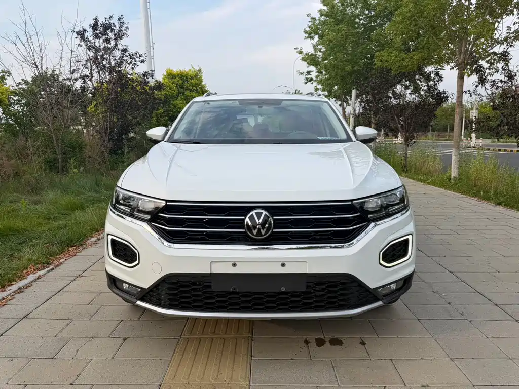 Volkswagen T-Roc 2021 280TSI DSG Smart Connect