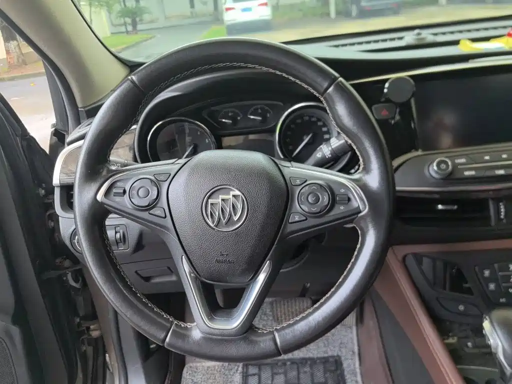 Buick Envision Plus — миниатюра 11
