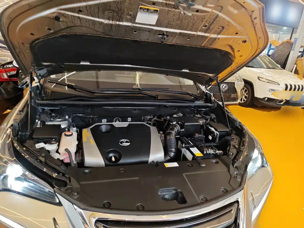 Lexus NX — миниатюра 20