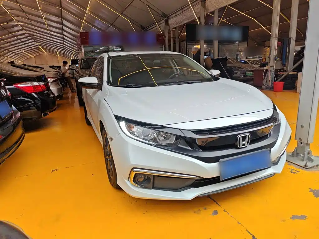 Honda Civic — миниатюра 4
