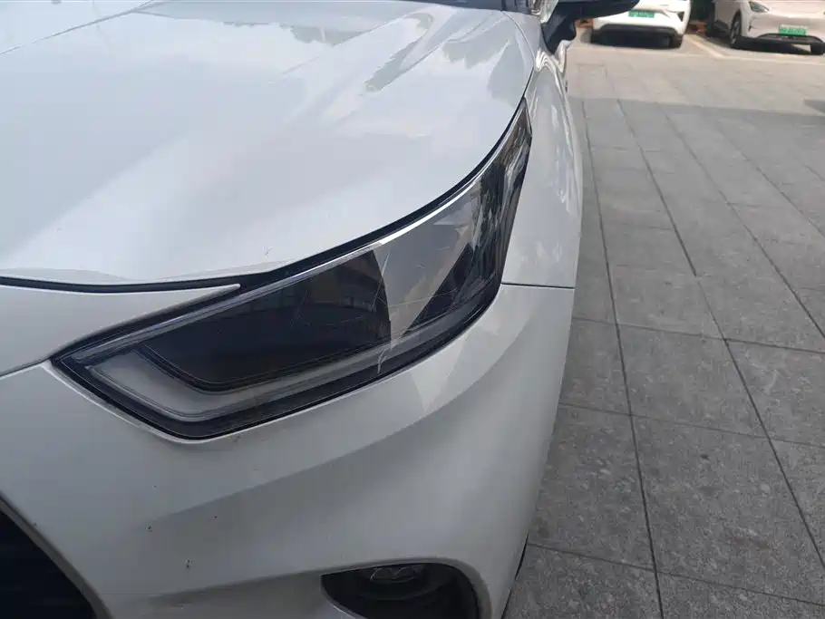 Toyota Highlander 2024 2.5L Luxury 7 мест