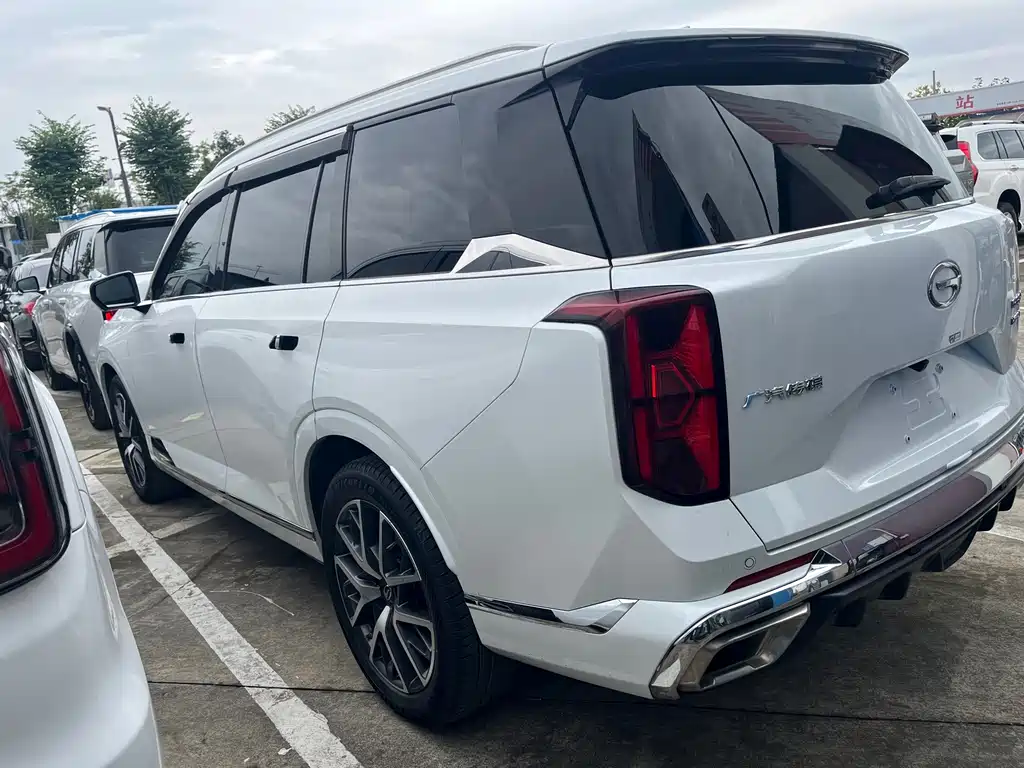 GAC Trumpchi GS8 2022 — фото 17