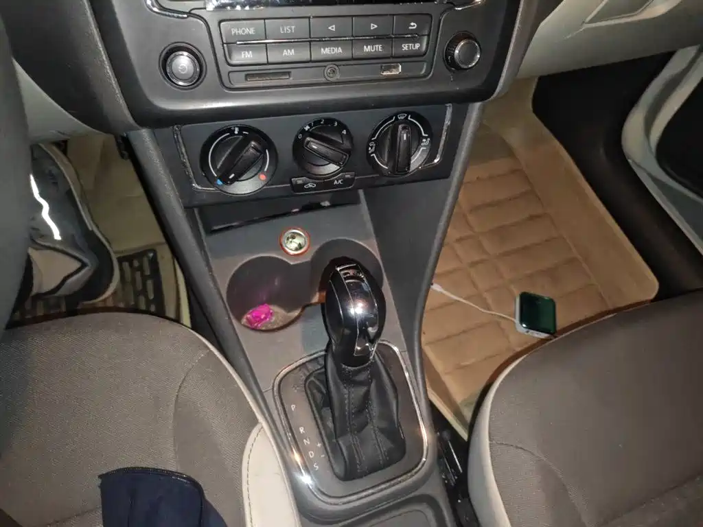 Volkswagen Polo — миниатюра 15