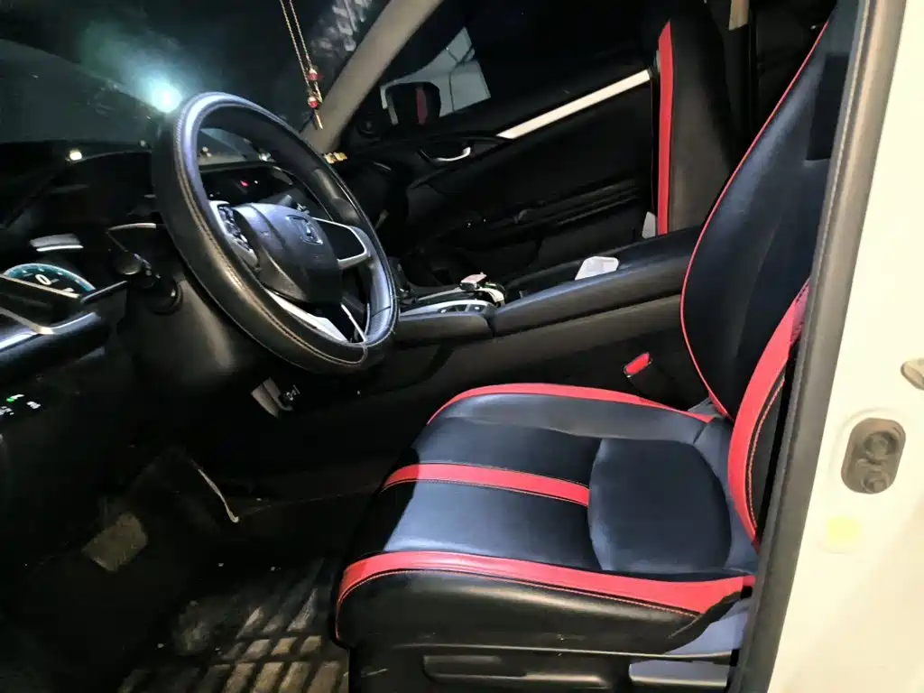 Honda Civic — миниатюра 16