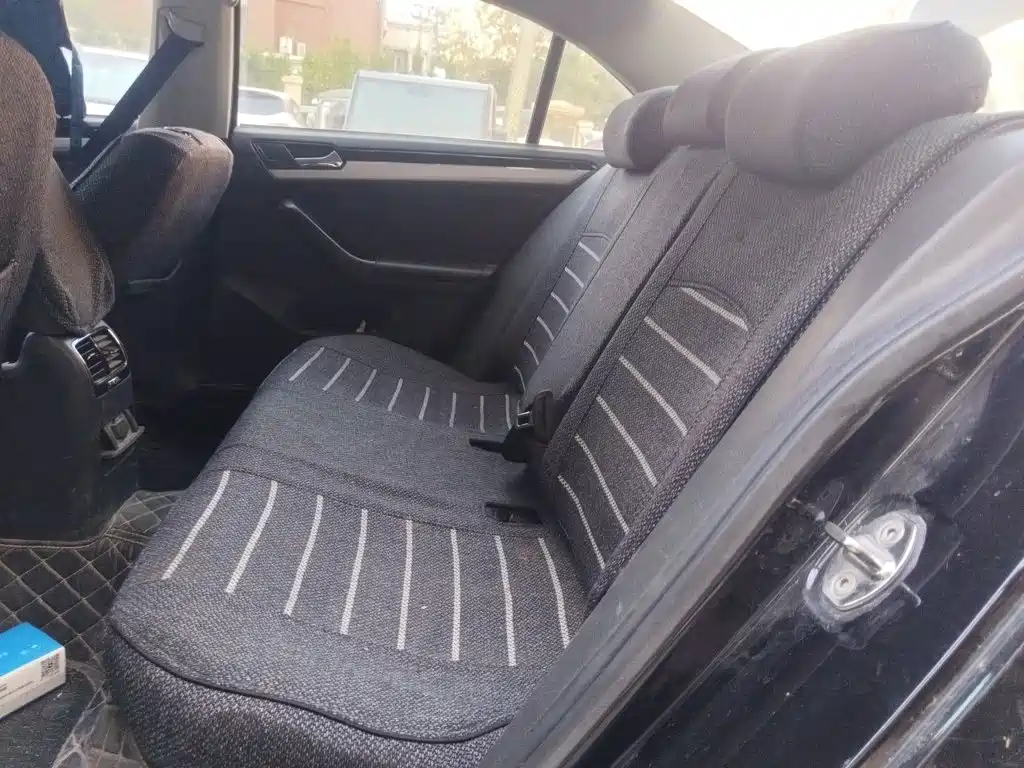 Volkswagen Sagitar — миниатюра 18