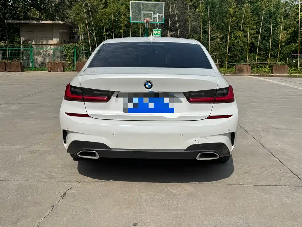 BMW 3 Series — миниатюра 14