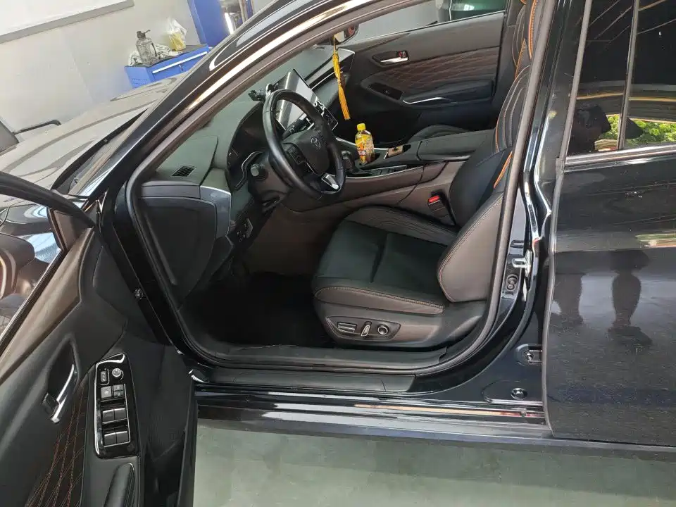 Toyota Avalon 2024 2.0L Luxury