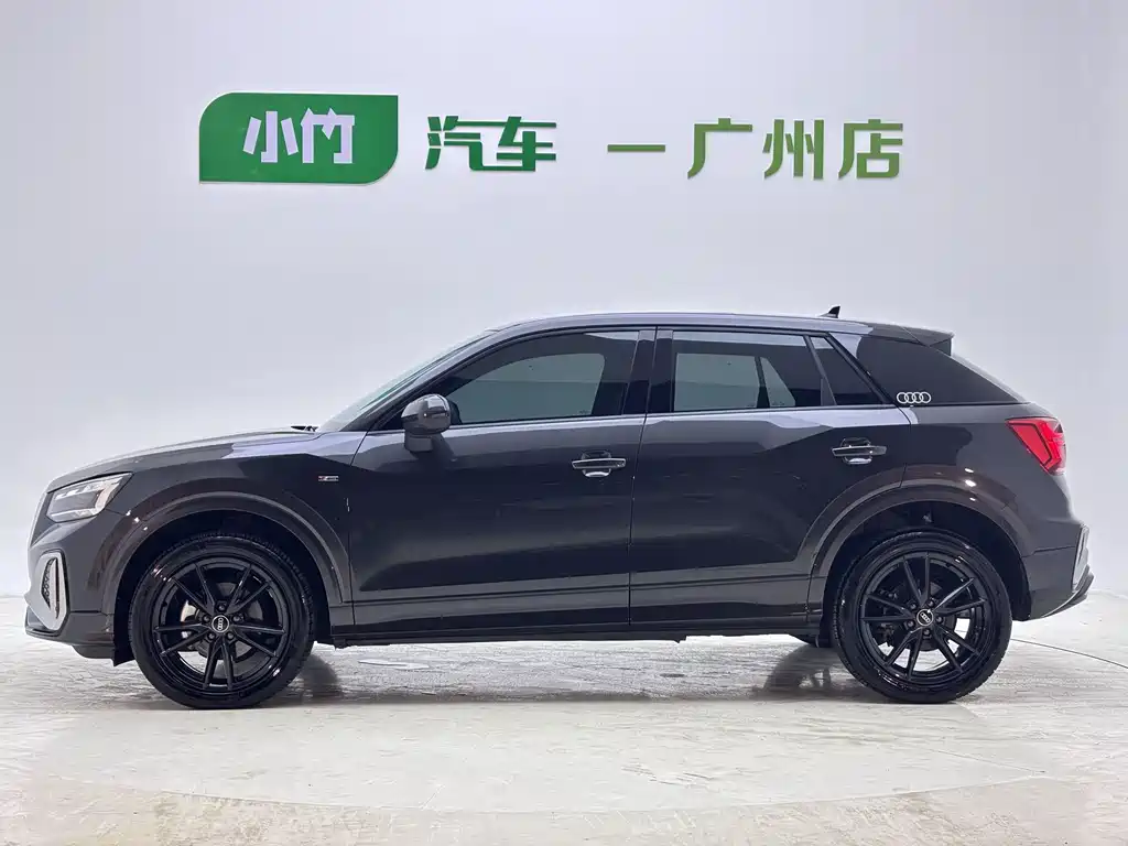 Audi Q2L — миниатюра 6