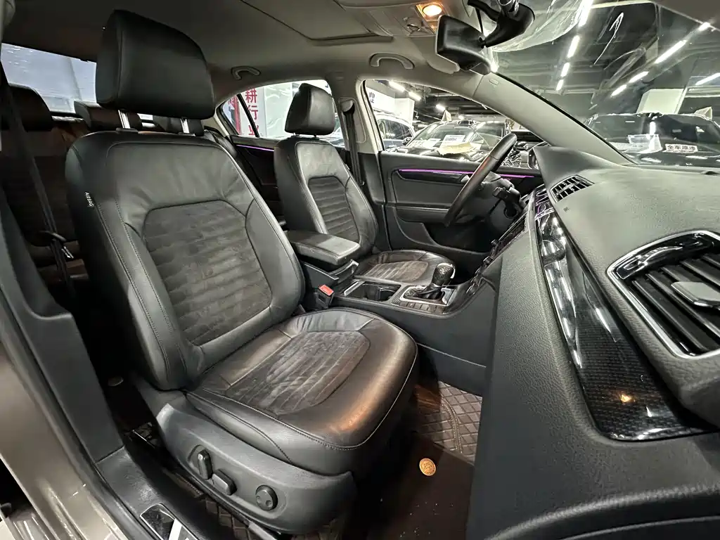 Volkswagen Magotan — миниатюра 10