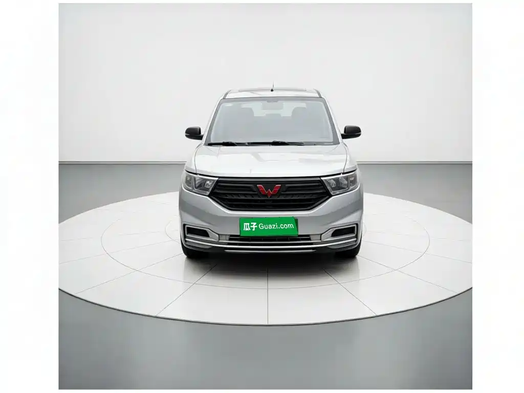 Wuling Hongguang V — миниатюра 2