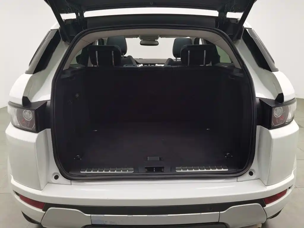 Land Rover Evoque (Import) — миниатюра 16